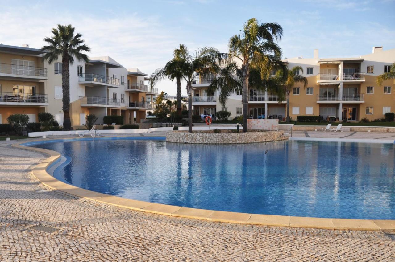 Sea And Pool At Vila Da Praia Alvor Exterior photo